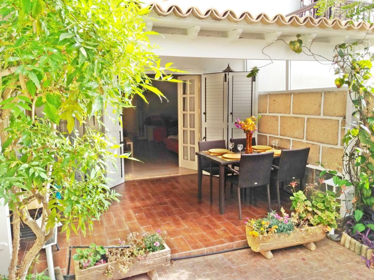 Casa Sarita - Farbenfrohes Ferienhaus Chayofa Exterior photo